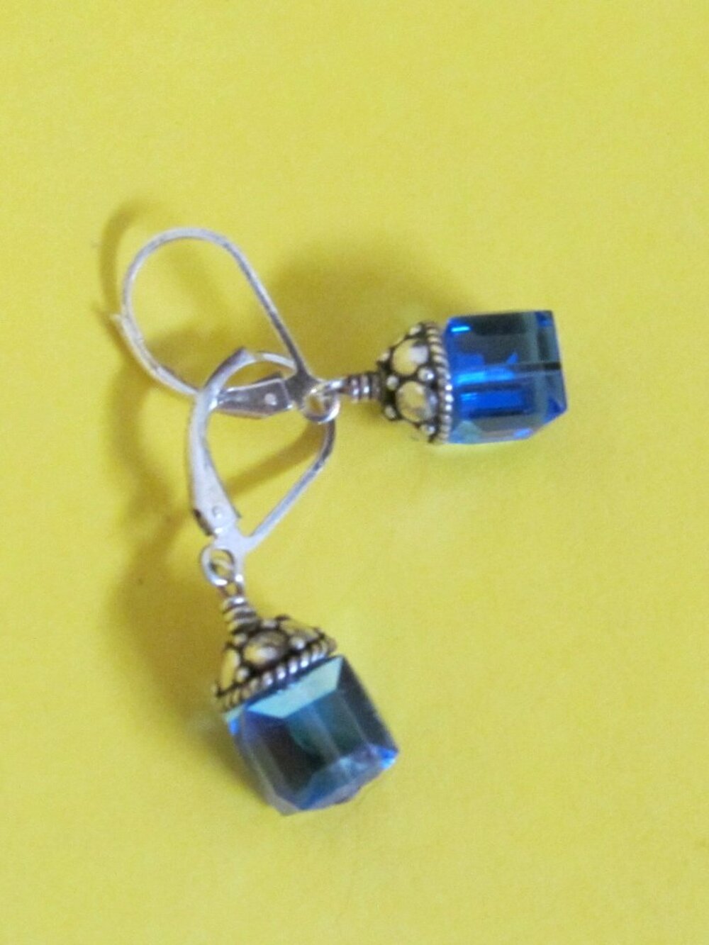 Blue crystal cube pierced dangle earrings 925
